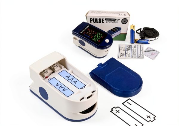 Finger Pulse Oximeter Home Studio Larger Display Blue with Batteries-5